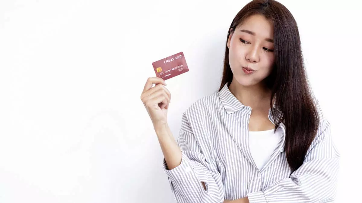 Como funcionam os Cartões de Crédito?